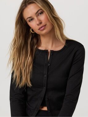 Vuori Halo Crop Cardigan in Black Heather XS